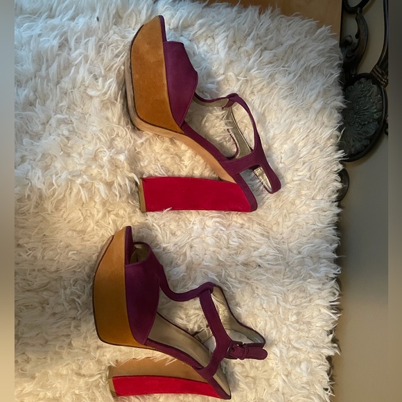 Suede platform sandals size US8 - Picture 6 of 9